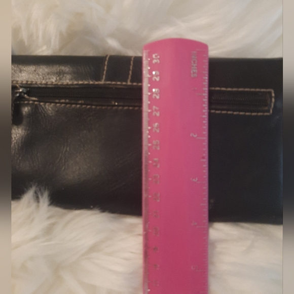 Liz Claiborne Wallet (L-7 1/2" W-4") - Picture 7 of 8